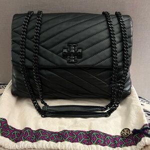 🖤 Tory Burch Black Chevron Lux Bag